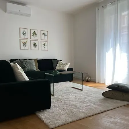 Apartmán T4 Atypique Plein Centre Classe 3 Etoiles *