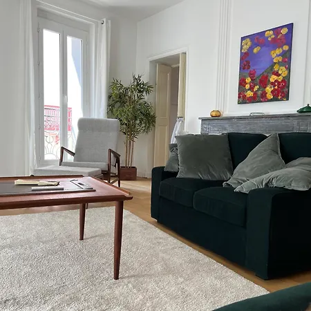 Apartment T4 Atypique Plein Centre Classe 3 Etoiles *